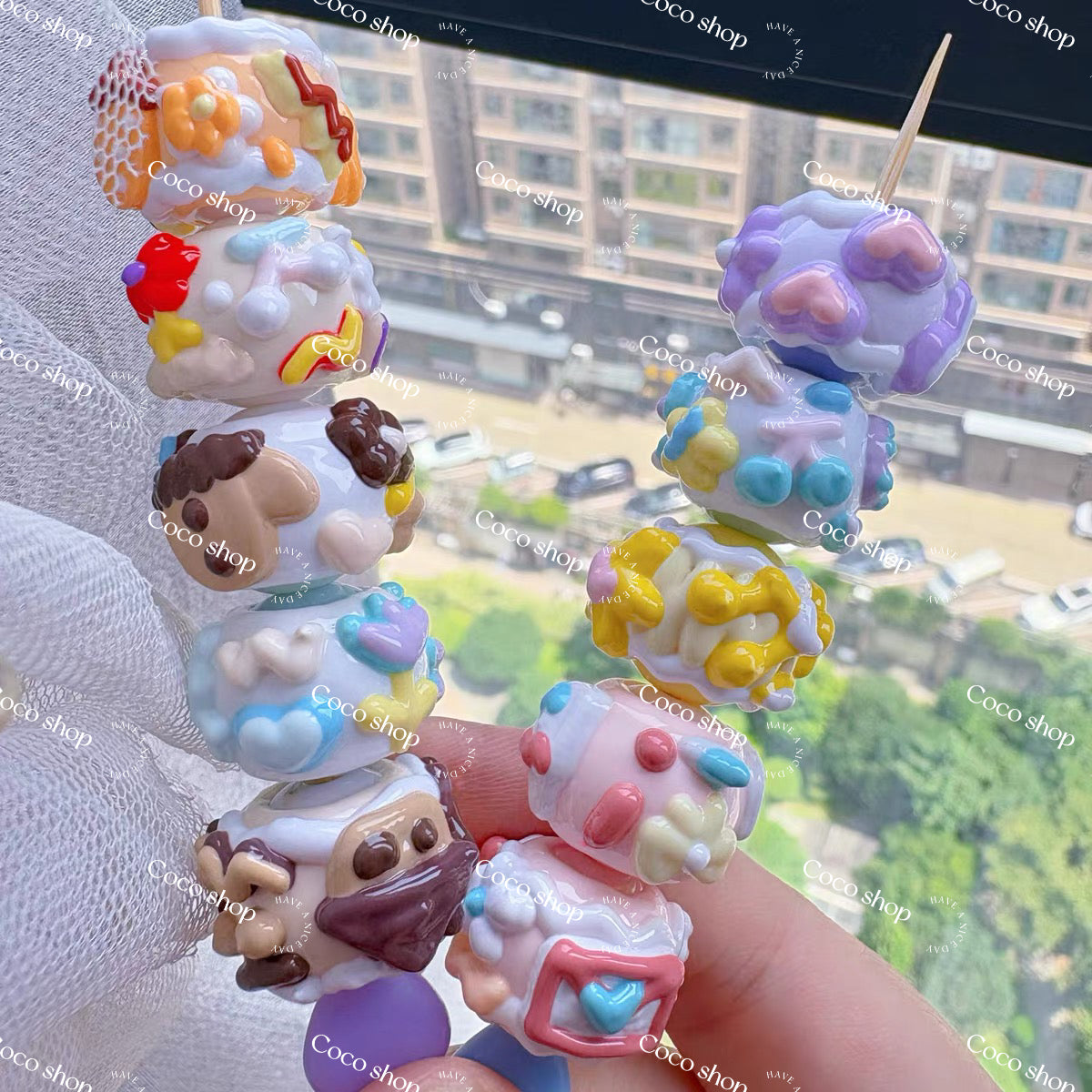 Acrylic Beads Bags -- Open  in  live