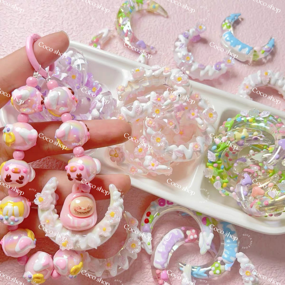 Acrylic Beads Bags -- Open  in  live